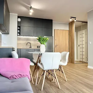 Latarnikow Q4apartments Apartament